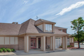 Отель Affordable Suites of America Detroit-Warren  Уоррен